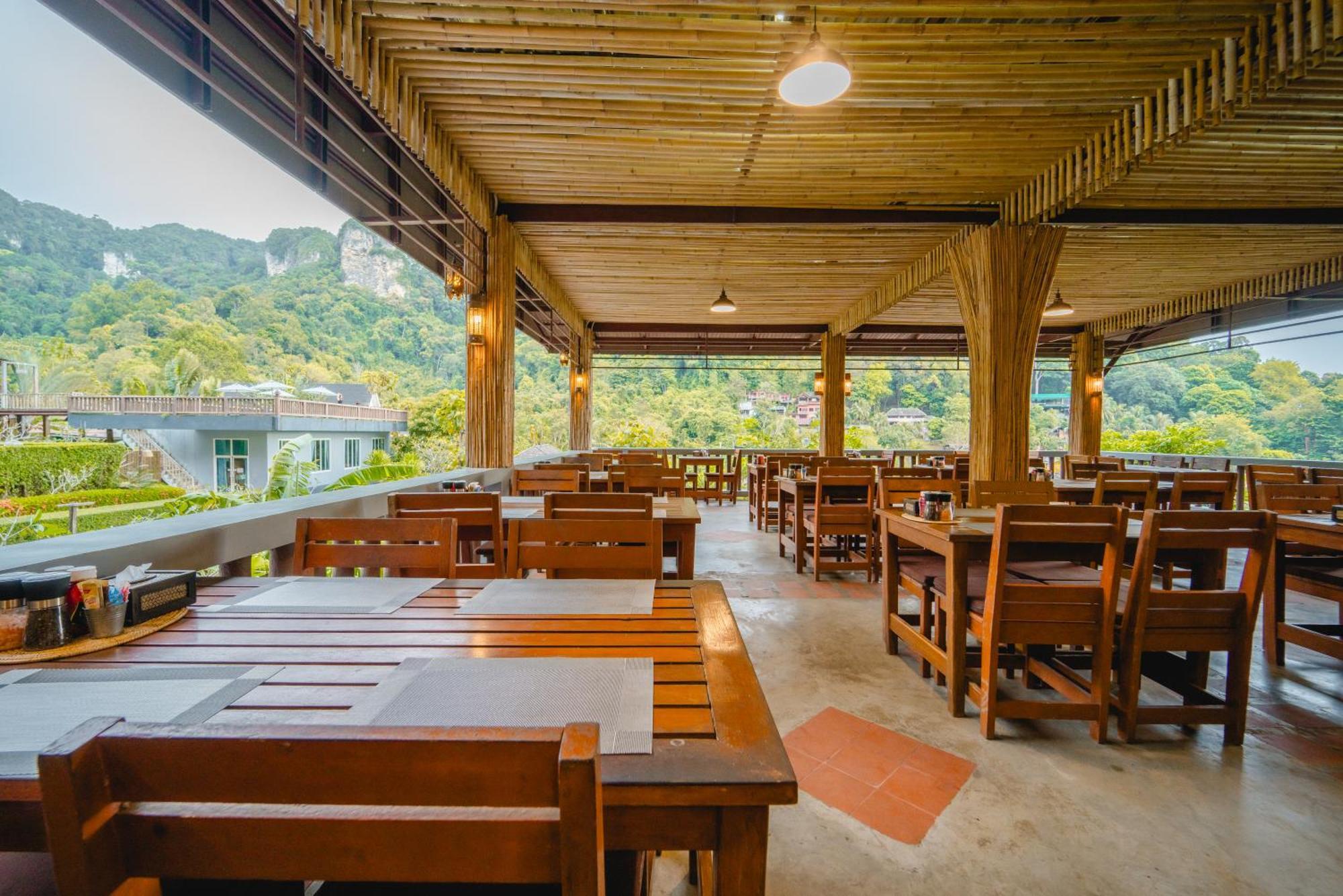 Resort Phutawan Strand Railay